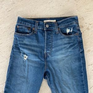 Levi’s wedgie skinny jeans size 26